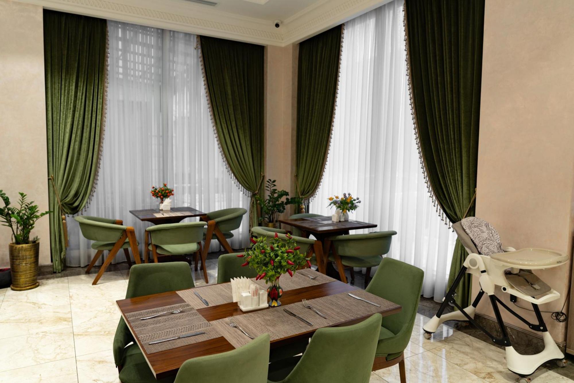 Al Anvar Halal Hotel By Hotelpro Group Tashkent Ngoại thất bức ảnh
