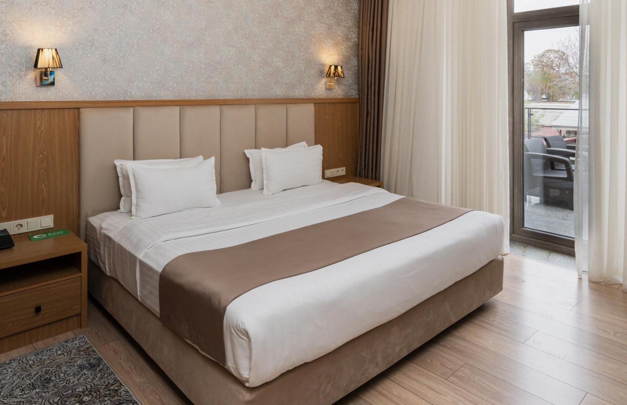 Al Anvar Halal Hotel By Hotelpro Group Tashkent Ngoại thất bức ảnh